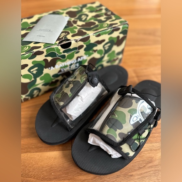 A bathing ape suicoke slippers - Picture 9 of 9